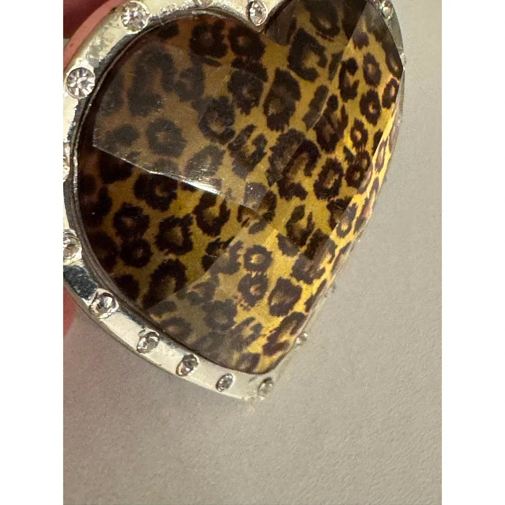 Leopard Print‎ Heart Keychain Silver Tone Rhinestone Accent Charm Key Ring